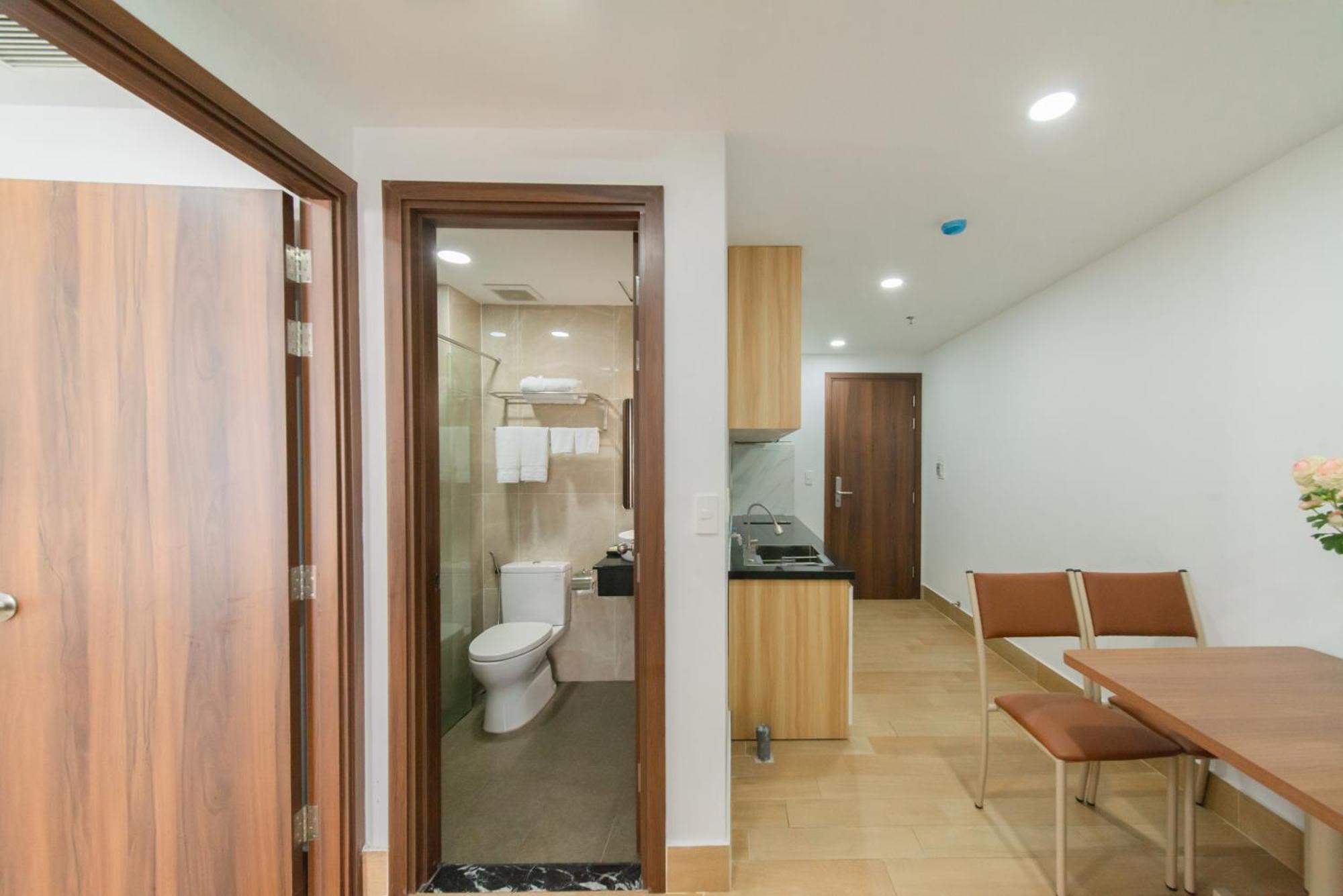 Goldcoast Hotel Нячанг Экстерьер фото